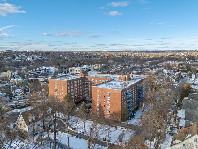 21 Fairview Avenue 426, Tuckahoe, NY 10707