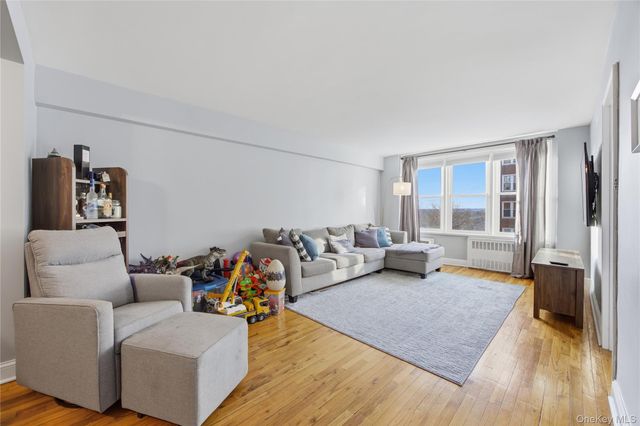 21 Fairview Avenue 426, Tuckahoe, NY 10707