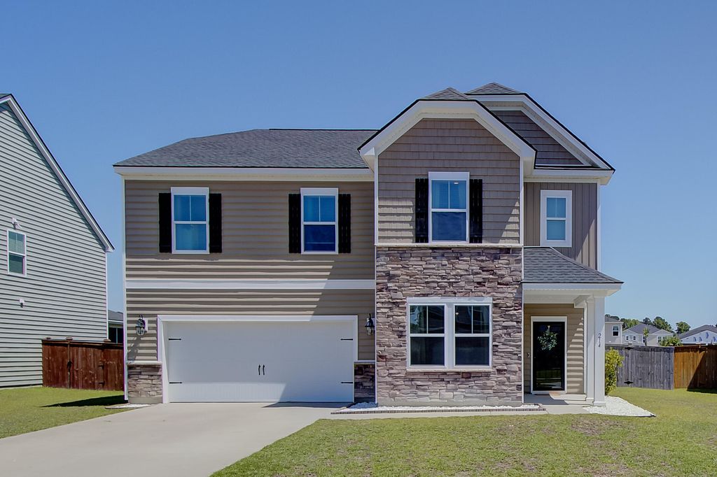 214 Honey Horn Drive, Summerville, SC 29486