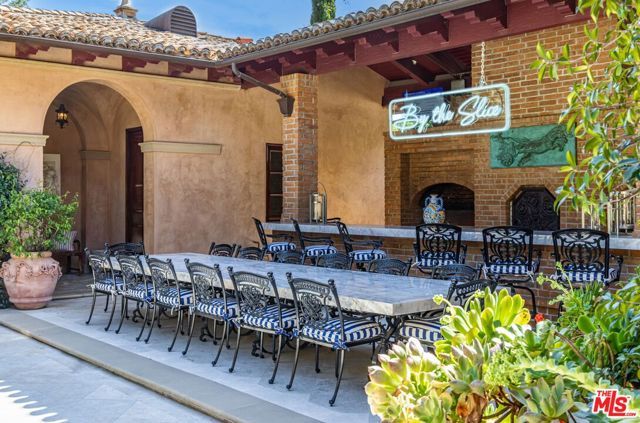 77 Beverly Park Lane, Beverly Hills, CA 90210