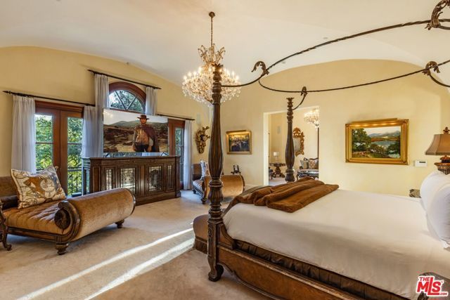 77 Beverly Park Lane, Beverly Hills, CA 90210