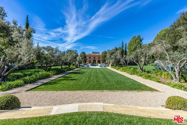 77 Beverly Park Lane, Beverly Hills, CA 90210