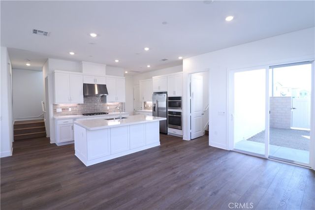 273 Shoveler, Irvine, CA 92618