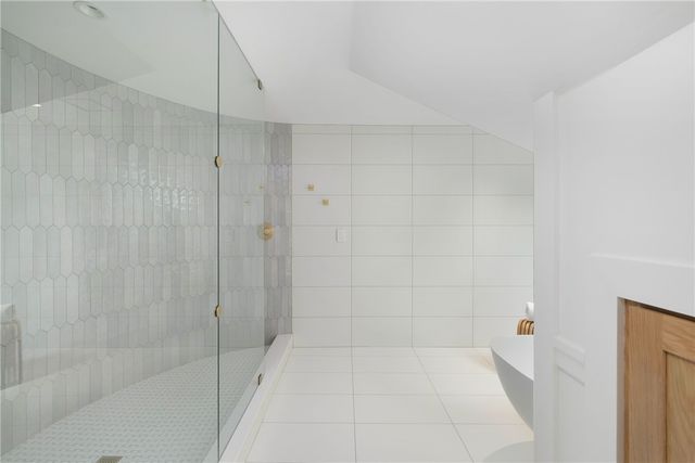 31 Wright Lane, Jamestown, RI 02835