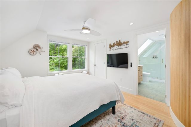 31 Wright Lane, Jamestown, RI 02835