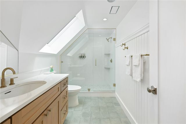31 Wright Lane, Jamestown, RI 02835