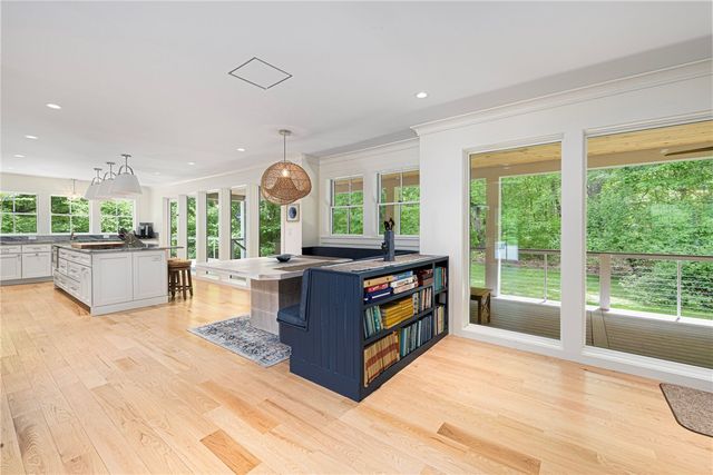 31 Wright Lane, Jamestown, RI 02835