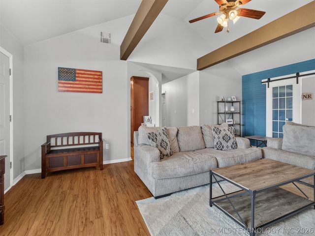 2931 Rodeo Drive, Claremore, OK 74017
