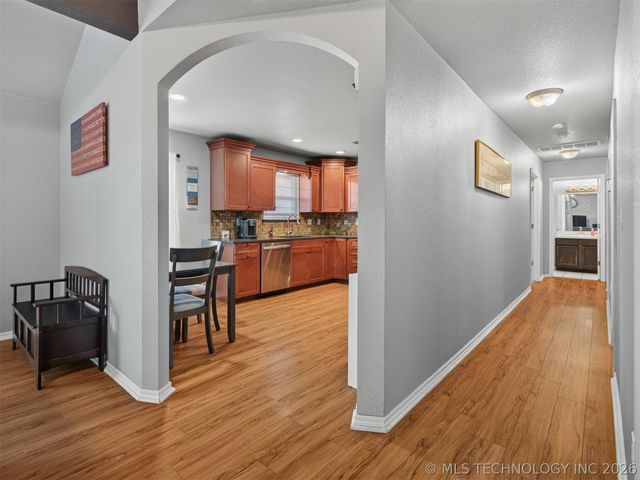 2931 Rodeo Drive, Claremore, OK 74017