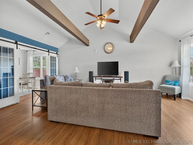 2931 Rodeo Drive, Claremore, OK 74017