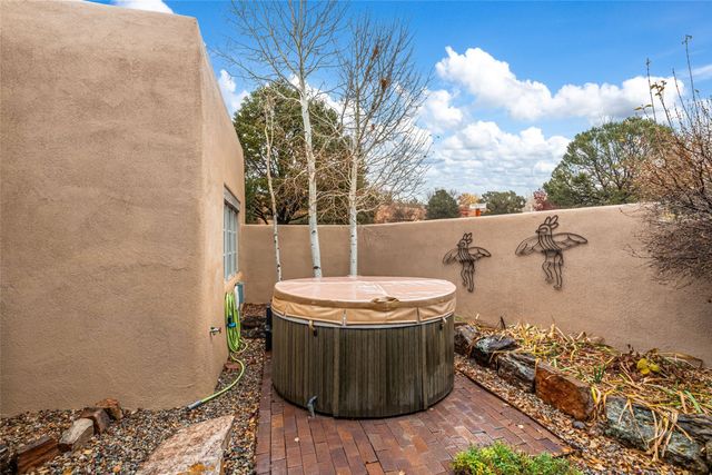 3101 Old Pecos Trail 615, Santa Fe, NM 87505