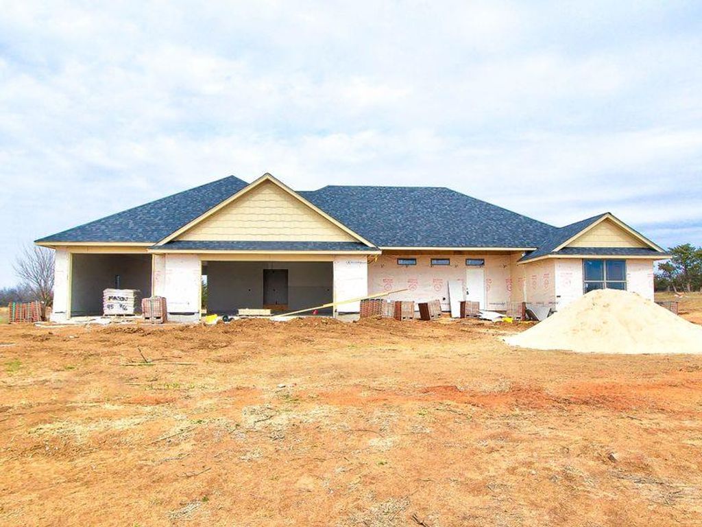 3104 E Cedar Creek Pass, Stillwater, OK 74074