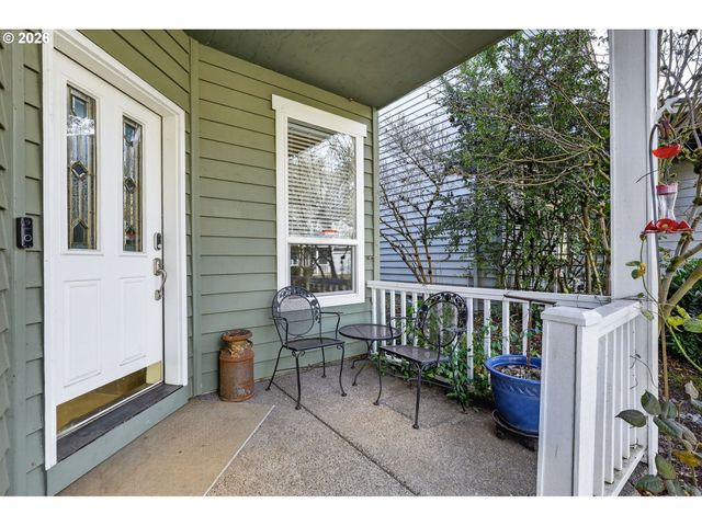 2676 Ne CHARLOIS Dr, Hillsboro, OR 97124