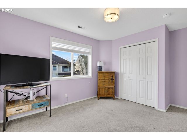 2676 Ne CHARLOIS Dr, Hillsboro, OR 97124