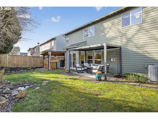 2676 Ne CHARLOIS Dr, Hillsboro, OR 97124