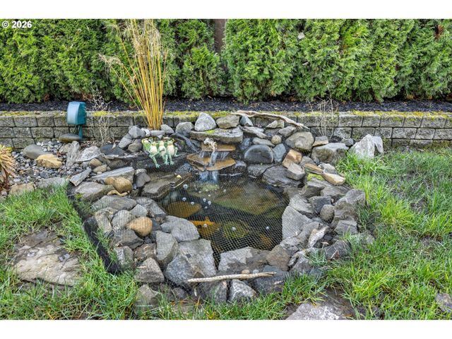 2676 Ne CHARLOIS Dr, Hillsboro, OR 97124