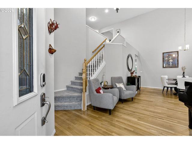 2676 Ne CHARLOIS Dr, Hillsboro, OR 97124