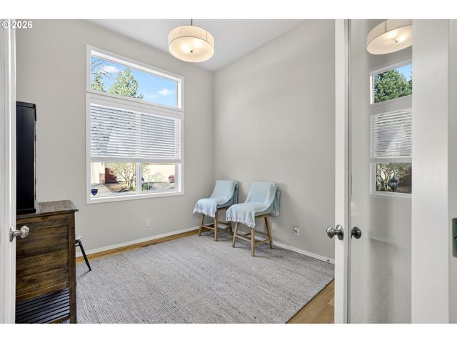 2676 Ne CHARLOIS Dr, Hillsboro, OR 97124