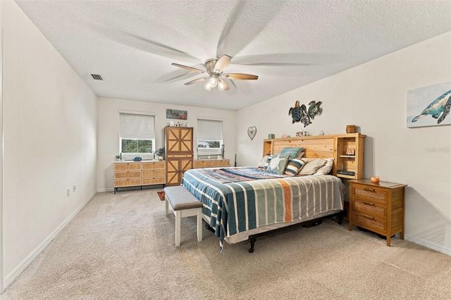506 DIAMOND RIDGE ROAD, Seffner, FL 33584
