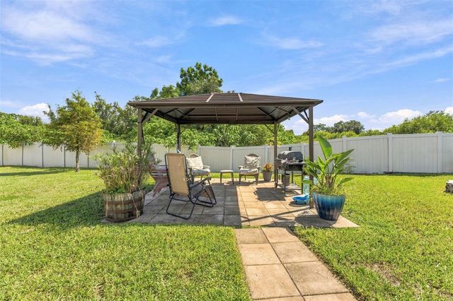 506 DIAMOND RIDGE ROAD, Seffner, FL 33584
