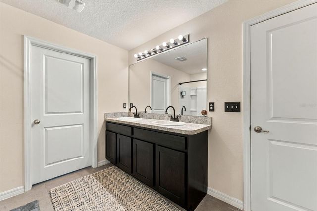 506 DIAMOND RIDGE ROAD, Seffner, FL 33584