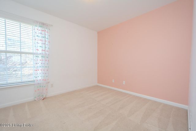 5206 Charlbury Ct, Louisville, KY 40241