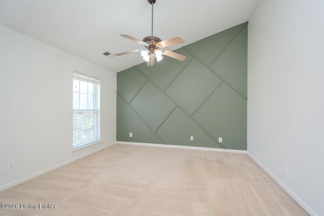 5206 Charlbury Ct, Louisville, KY 40241