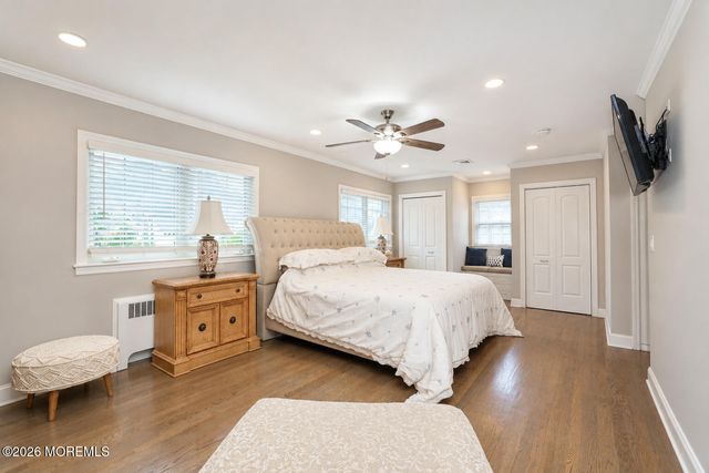 34 W Lincoln Circle, Red Bank, NJ 07701
