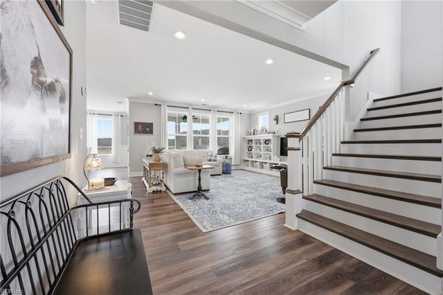 1501 Sanderson RD, Chesapeake, VA 23322