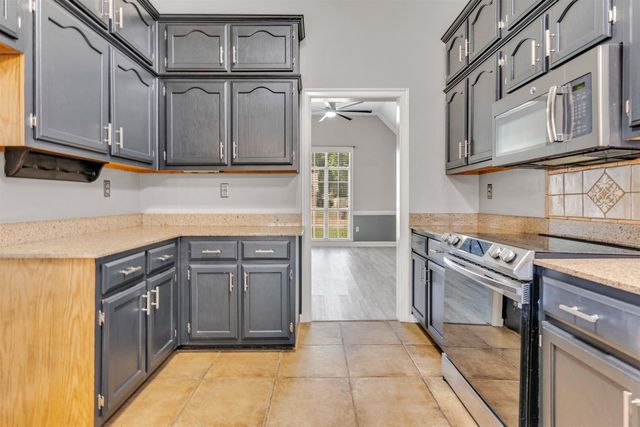 4840 SPRINGTREE DR, Bartlett, TN 38002