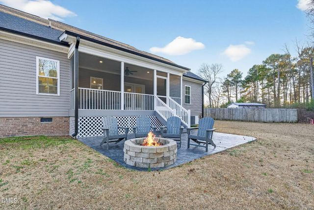 89 Vic Mcleod Court, Coats, NC 27521