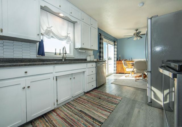 1027 Dorothy, Parkersburg, IA 50665