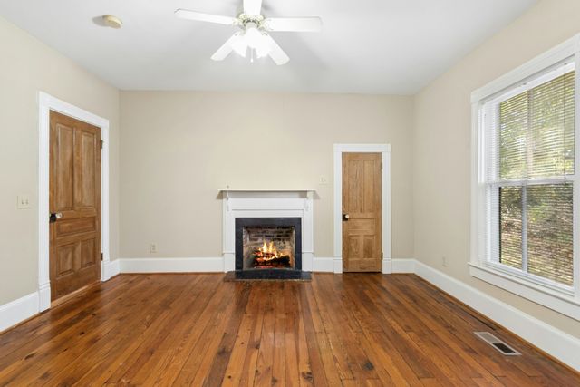 145 S Main Street, Broadway, NC 27505