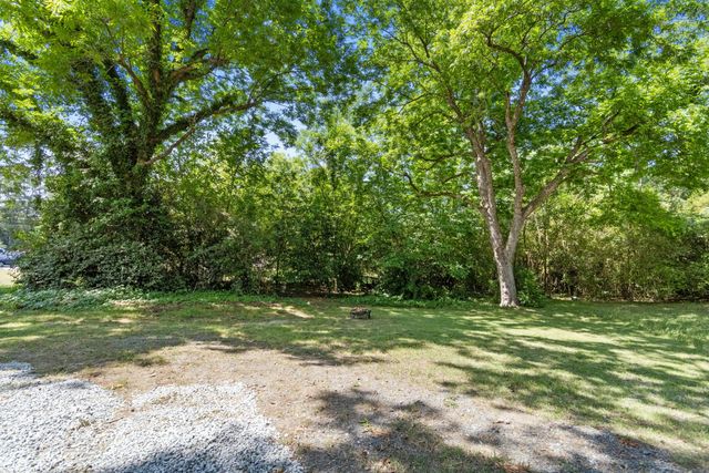 145 S Main Street, Broadway, NC 27505