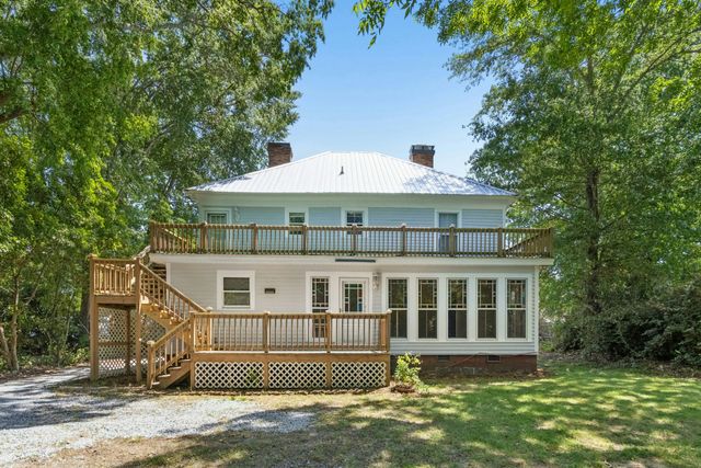 145 S Main Street, Broadway, NC 27505