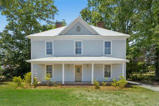 145 S Main Street, Broadway, NC 27505