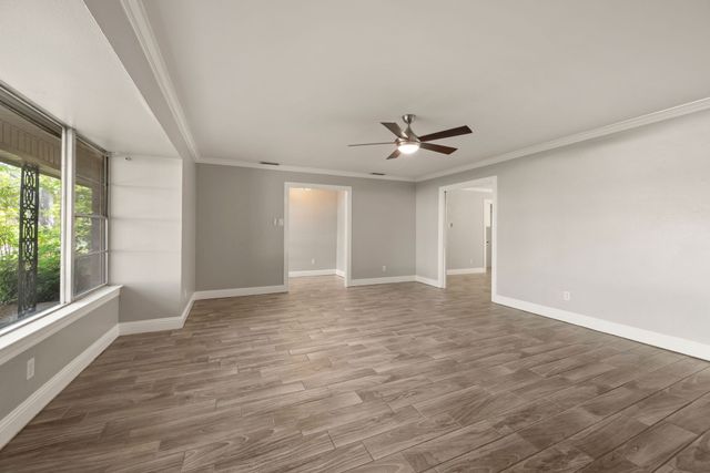 6455 Waverly Way, Fort Worth, TX 76116