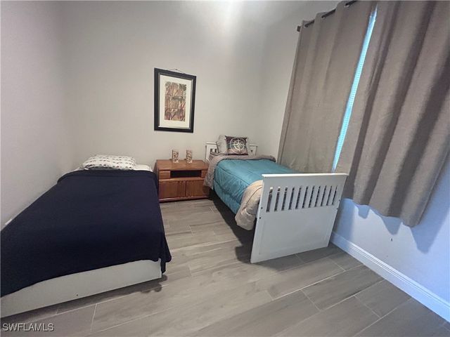 2227 SW 2nd TER, Cape Coral, FL 33991