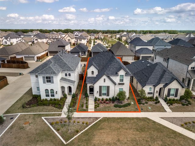 1721 Great Barrier Mews, Celina, TX 75009