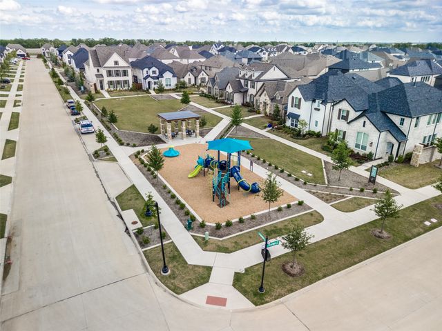 1721 Great Barrier Mews, Celina, TX 75009