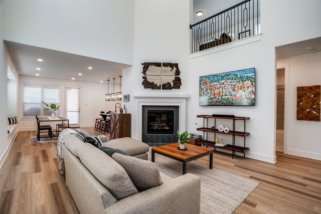 1721 Great Barrier Mews, Celina, TX 75009