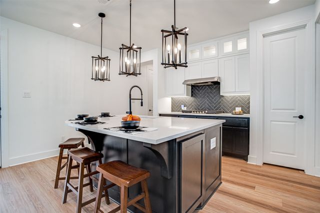 1721 Great Barrier Mews, Celina, TX 75009