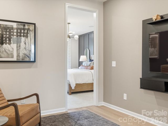 8418 Discovery Lane, Charlotte, NC 28216