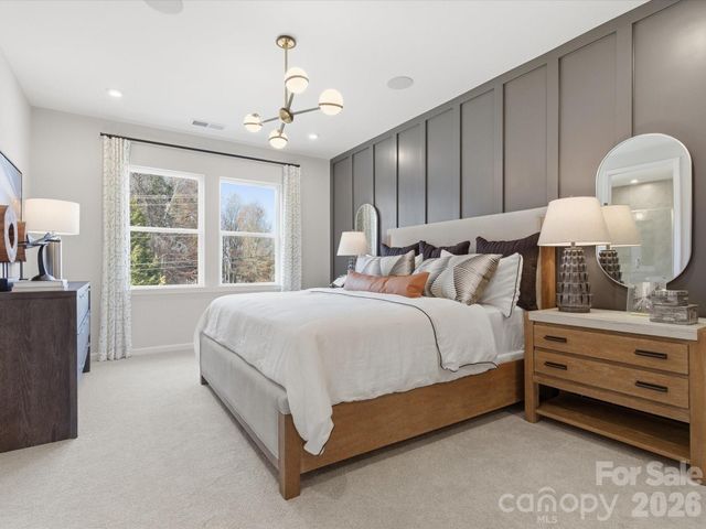 8418 Discovery Lane, Charlotte, NC 28216