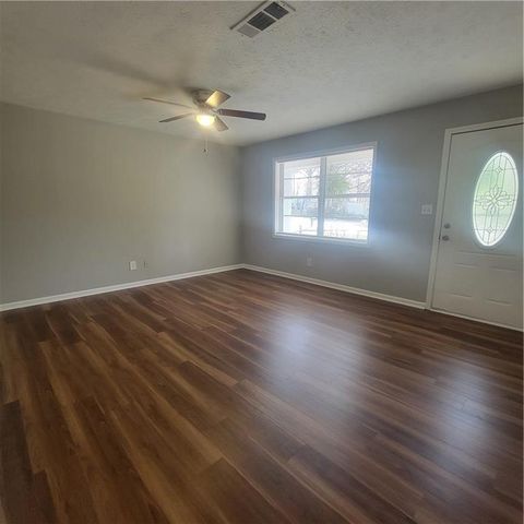 118 Meadows Court, Hiram, GA 30141