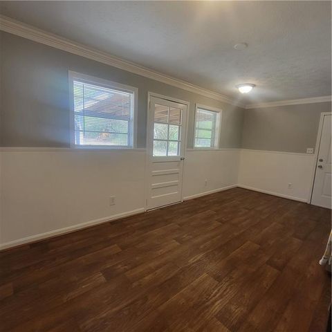 118 Meadows Court, Hiram, GA 30141