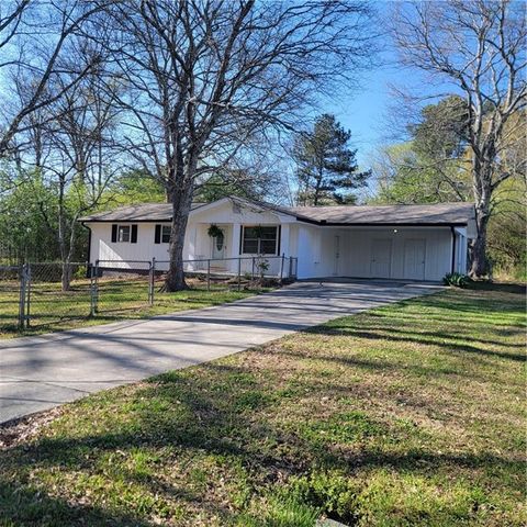 118 Meadows Court, Hiram, GA 30141