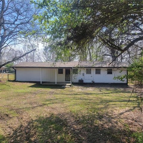 118 Meadows Court, Hiram, GA 30141