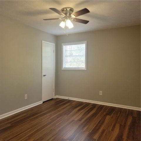 118 Meadows Court, Hiram, GA 30141