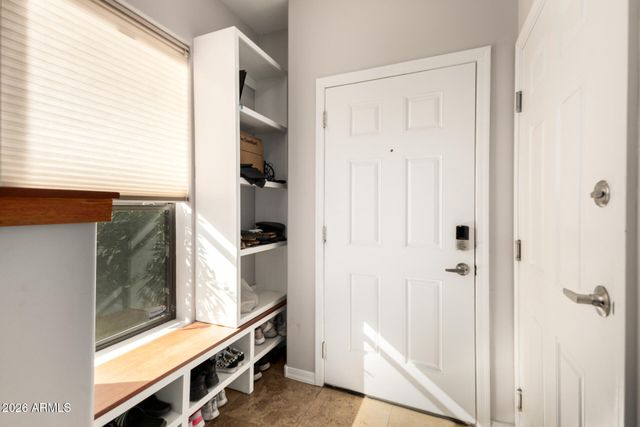 20660 N 40TH Street 2124, Phoenix, AZ 85050